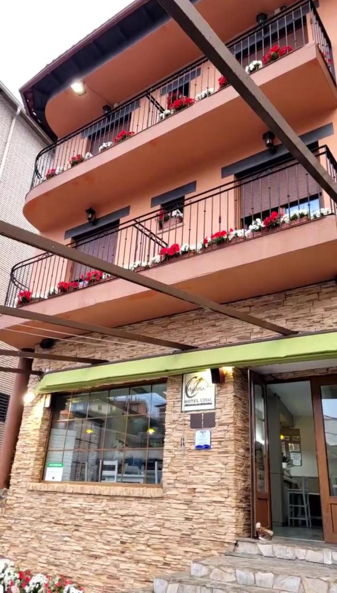 Hotel Rural Cristania Caminomorisco Luaran gambar